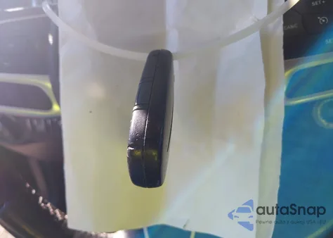 2018 Chrysler 300 Limited z USA, uszkodzony, nr VIN 2C3CCAEG5JH137002